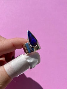 tear drop opal cigar band ring. size: 7.5